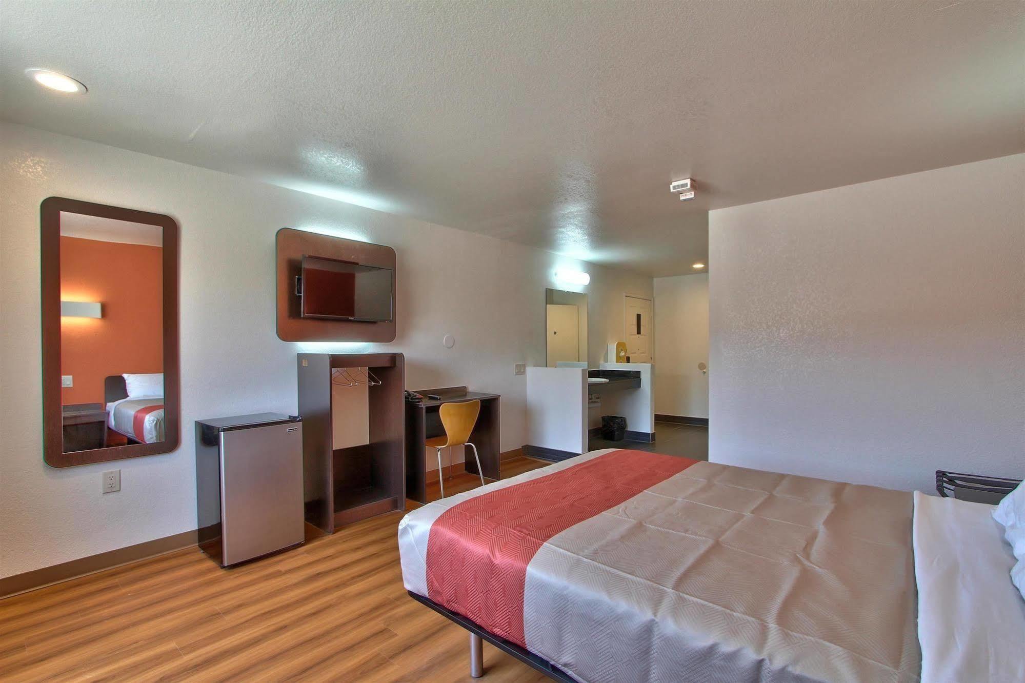 Coastal Valley Inn - Monterey Castroville Luaran gambar
