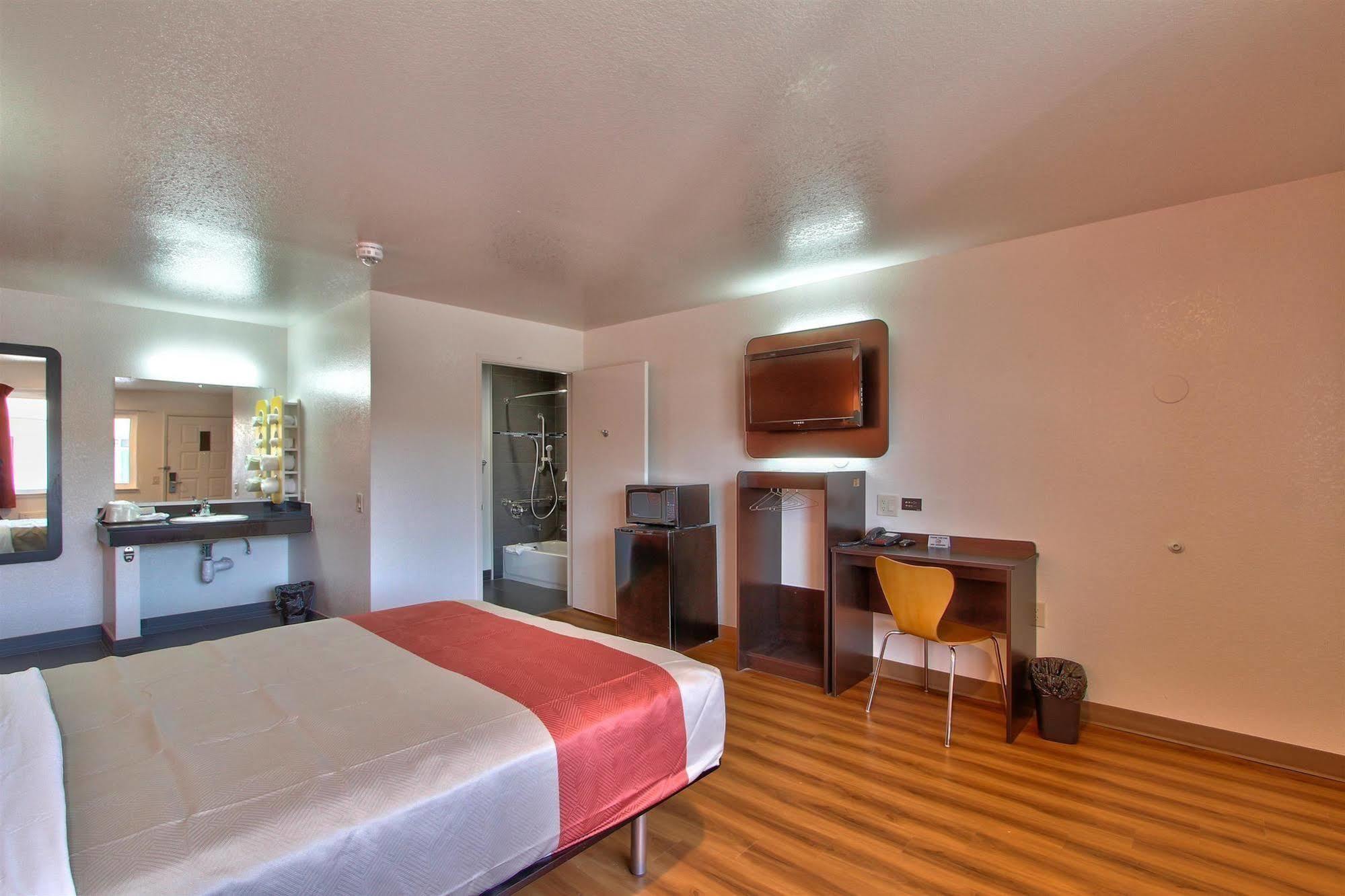 Coastal Valley Inn - Monterey Castroville Luaran gambar