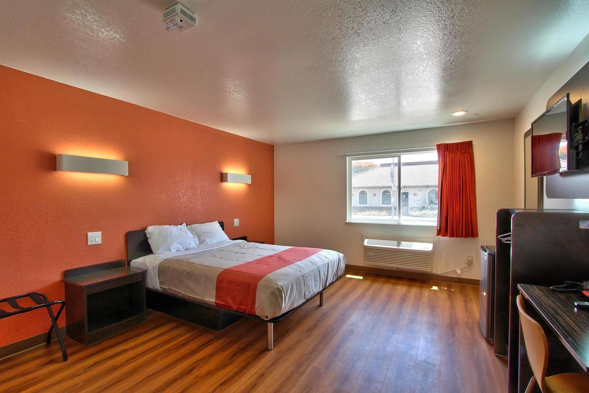 Coastal Valley Inn - Monterey Castroville Luaran gambar