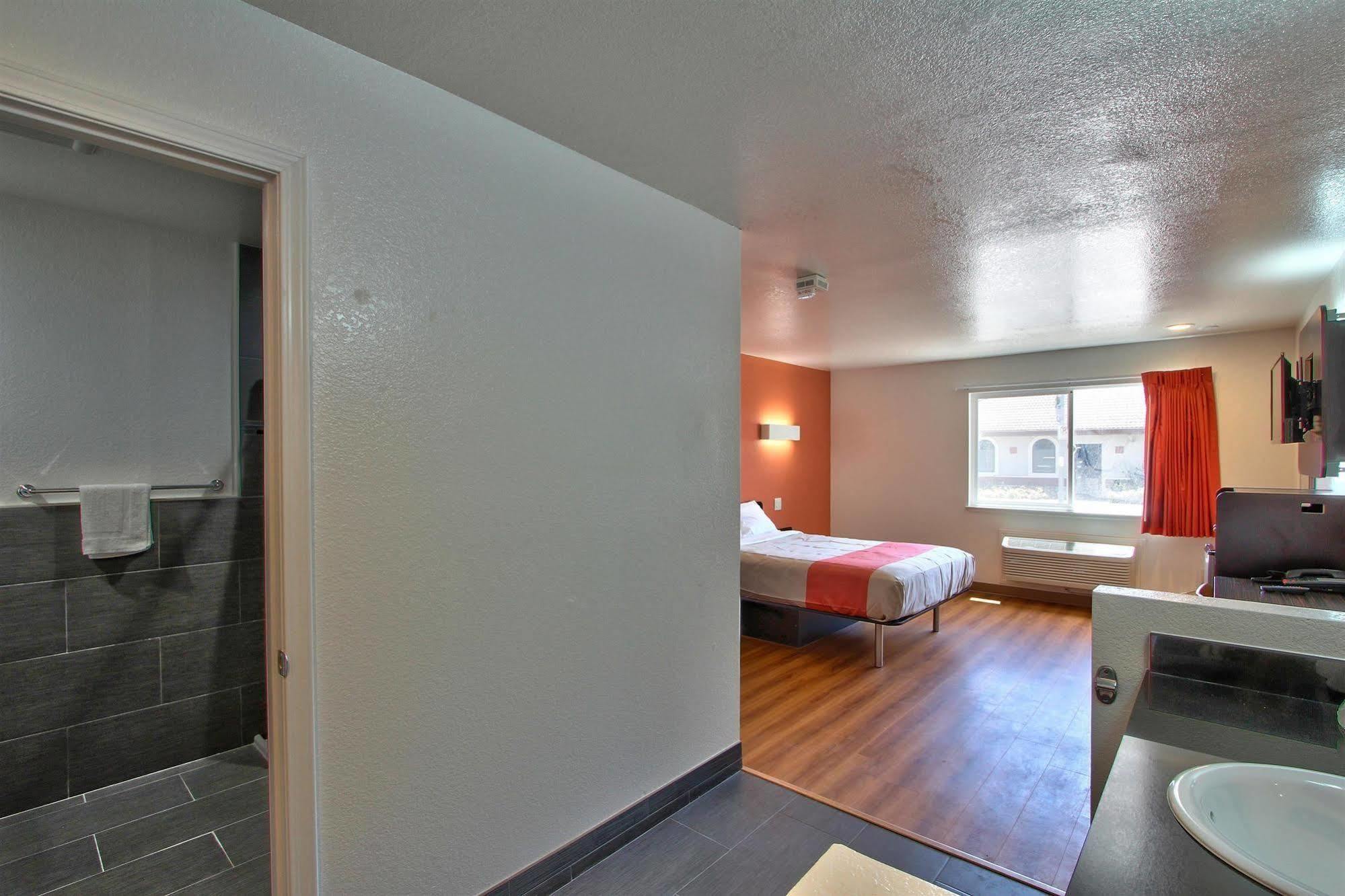 Coastal Valley Inn - Monterey Castroville Luaran gambar
