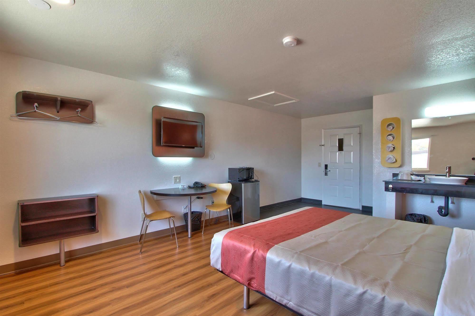 Coastal Valley Inn - Monterey Castroville Luaran gambar